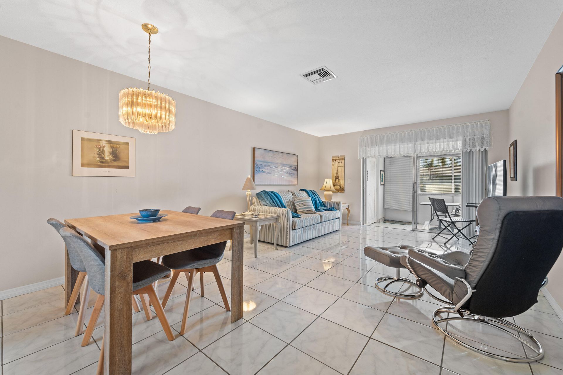 2842 Crosley Drive W, Unit D, West Palm Beach, FL 33415 Photo