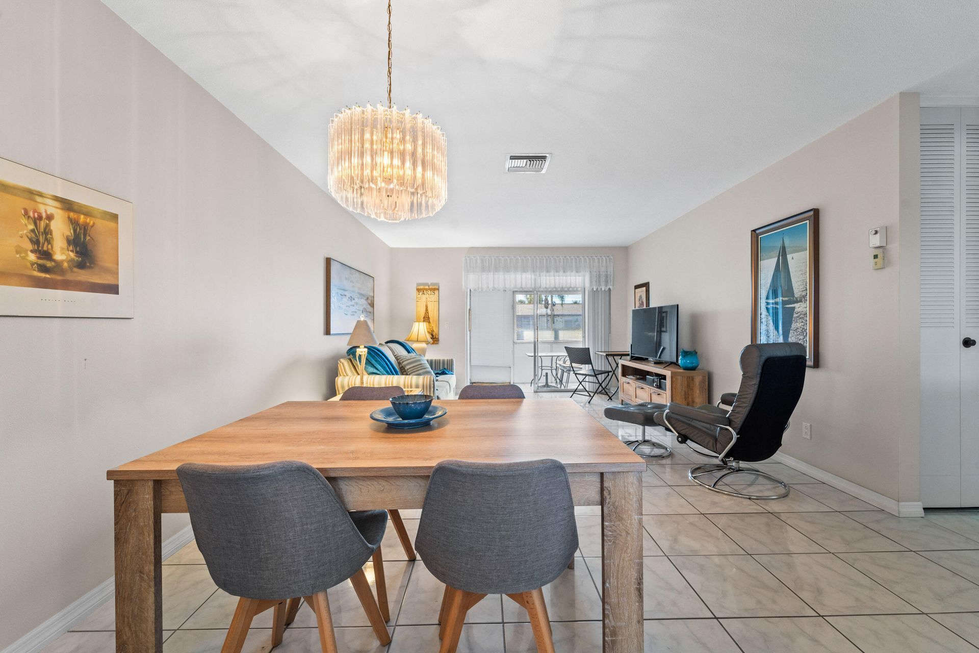 2842 Crosley Drive W, Unit D, West Palm Beach, FL 33415 Photo