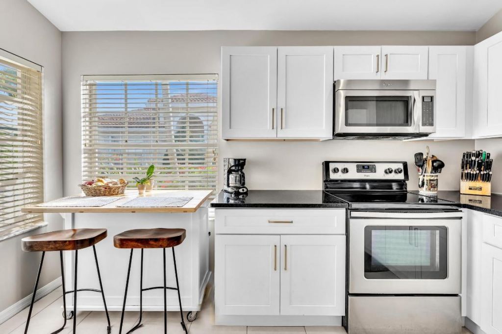 5104 N La Sedona Circle, Delray Beach, FL 33484 Photo