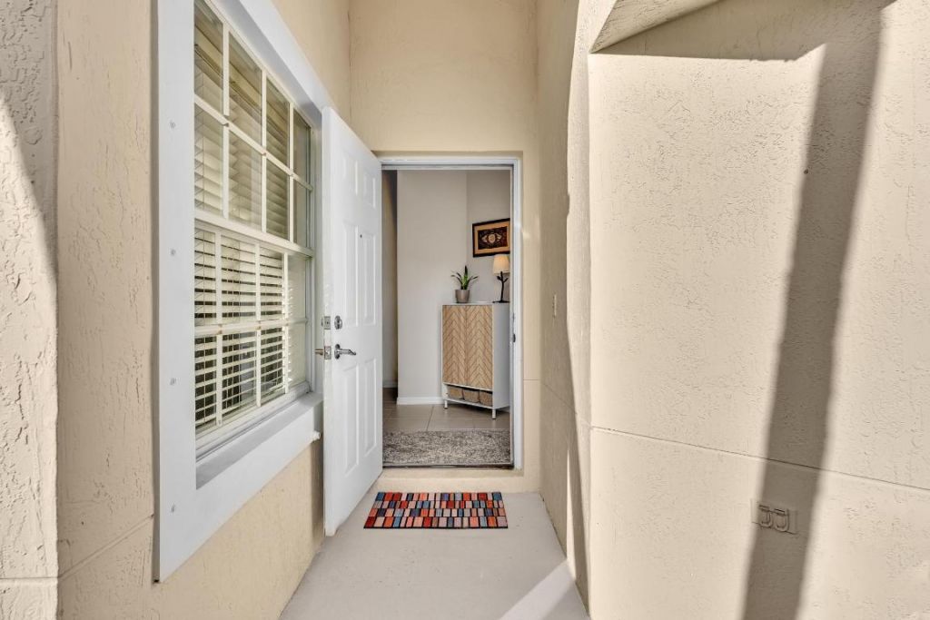 5104 N La Sedona Circle, Delray Beach, FL 33484 Photo