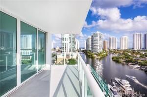 400 Sunny Isles Boulevard, Unit 1022, Sunny Isles Beach, FL 33160 Photo