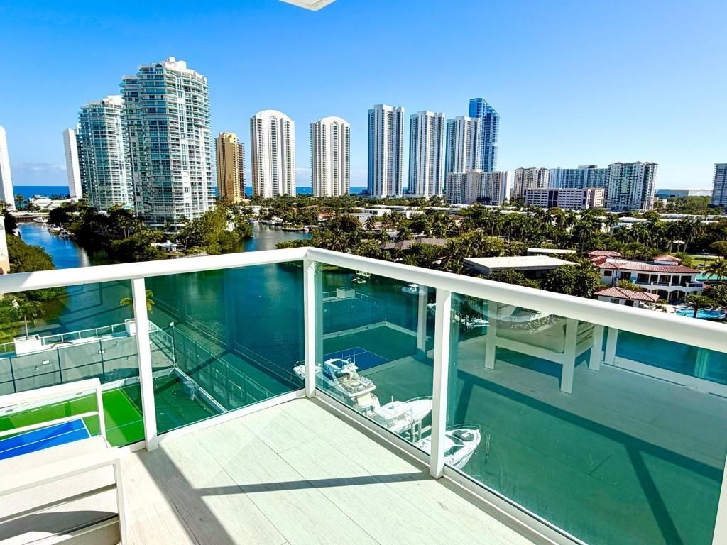 400 Sunny Isles Boulevard, Unit 1022s, Sunny Isles Beach, FL 33160 Photo