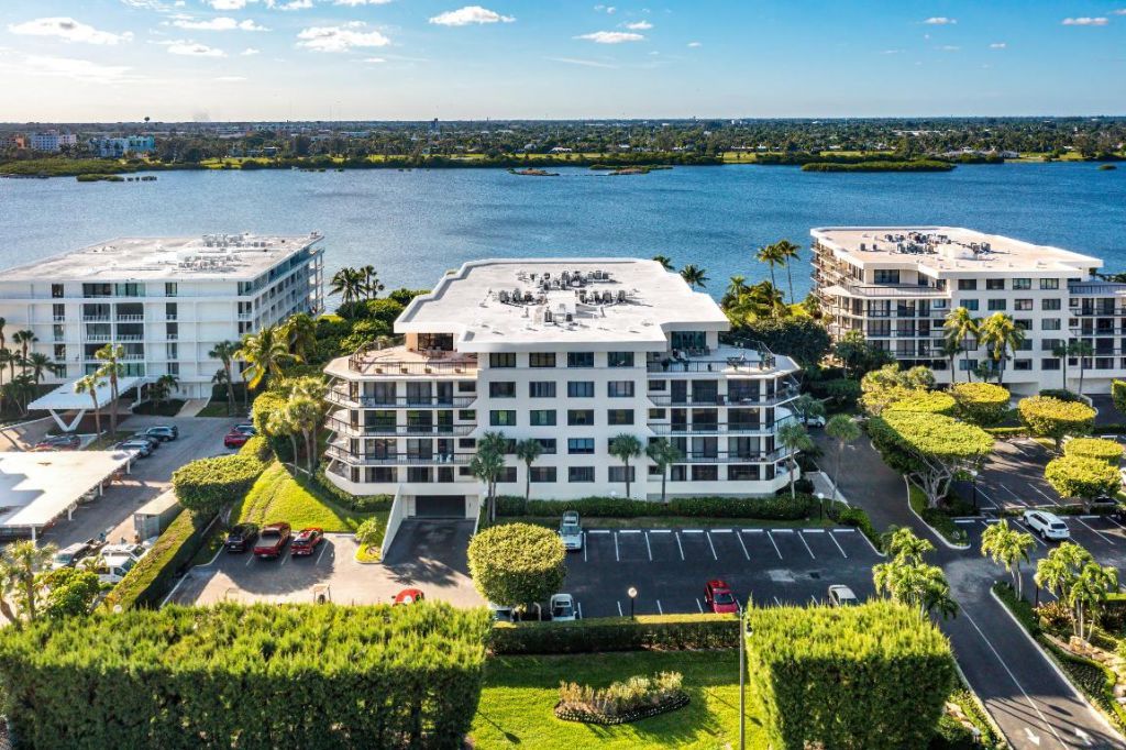 2778 S Ocean Boulevard, Unit 107s, Palm Beach, FL 33480 Photo