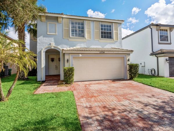 11704 SW Bennington Circle, Port St. Lucie, FL 34987