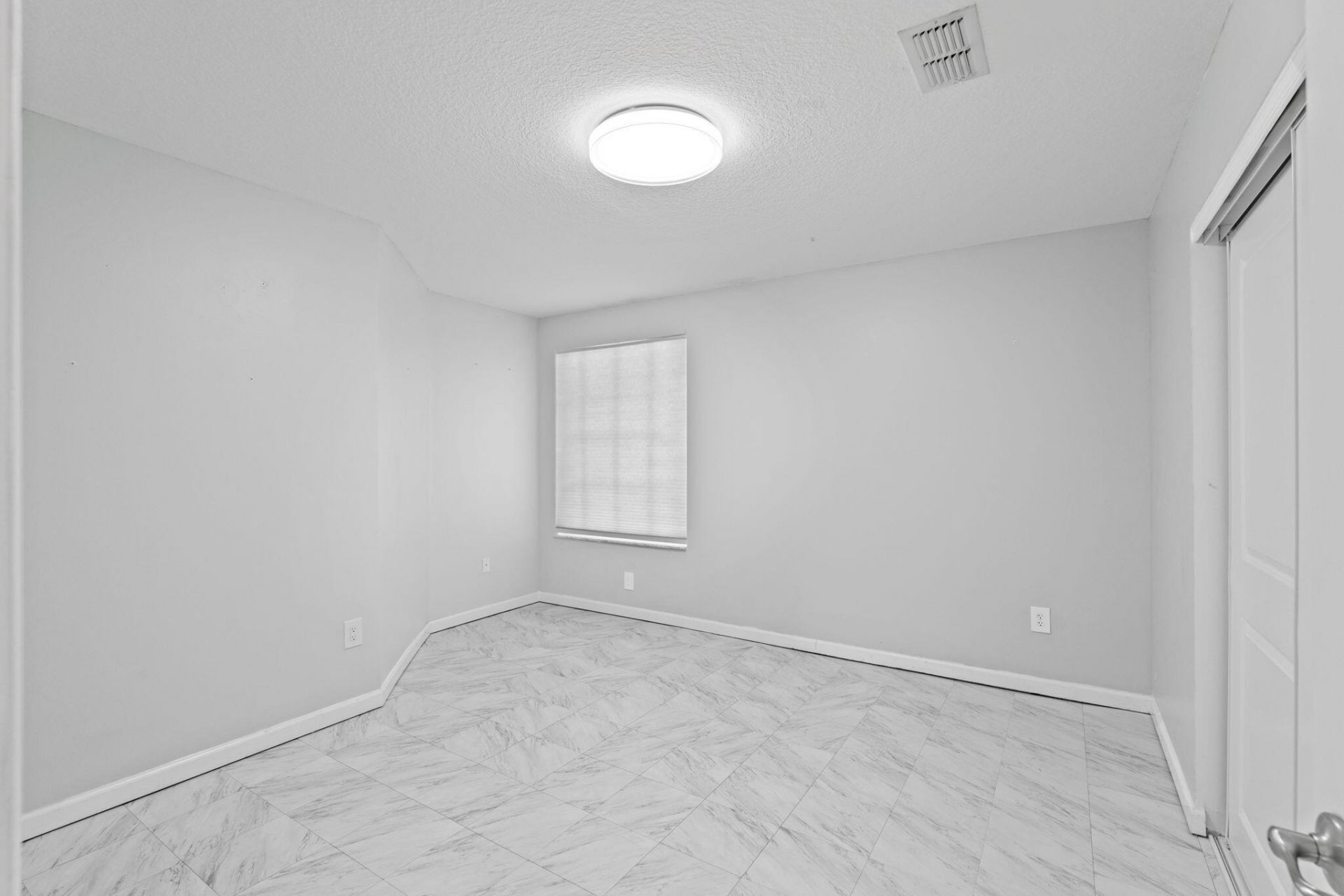 11704 SW Bennington Circle, Port Saint Lucie, FL 34987 Photo