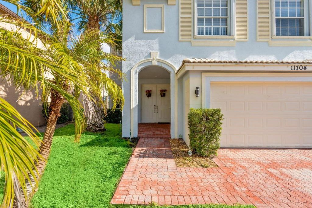 11704 SW Bennington Circle, Port Saint Lucie, FL 34987 Photo
