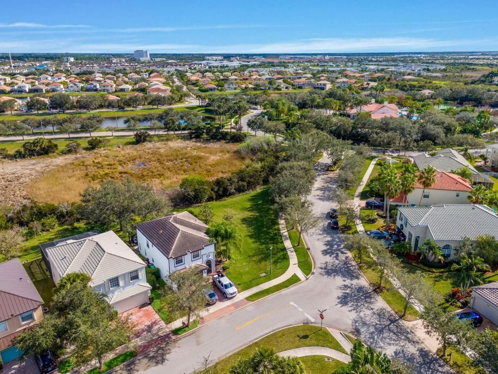 11704 SW Bennington Circle, Port Saint Lucie, FL 34987 Photo