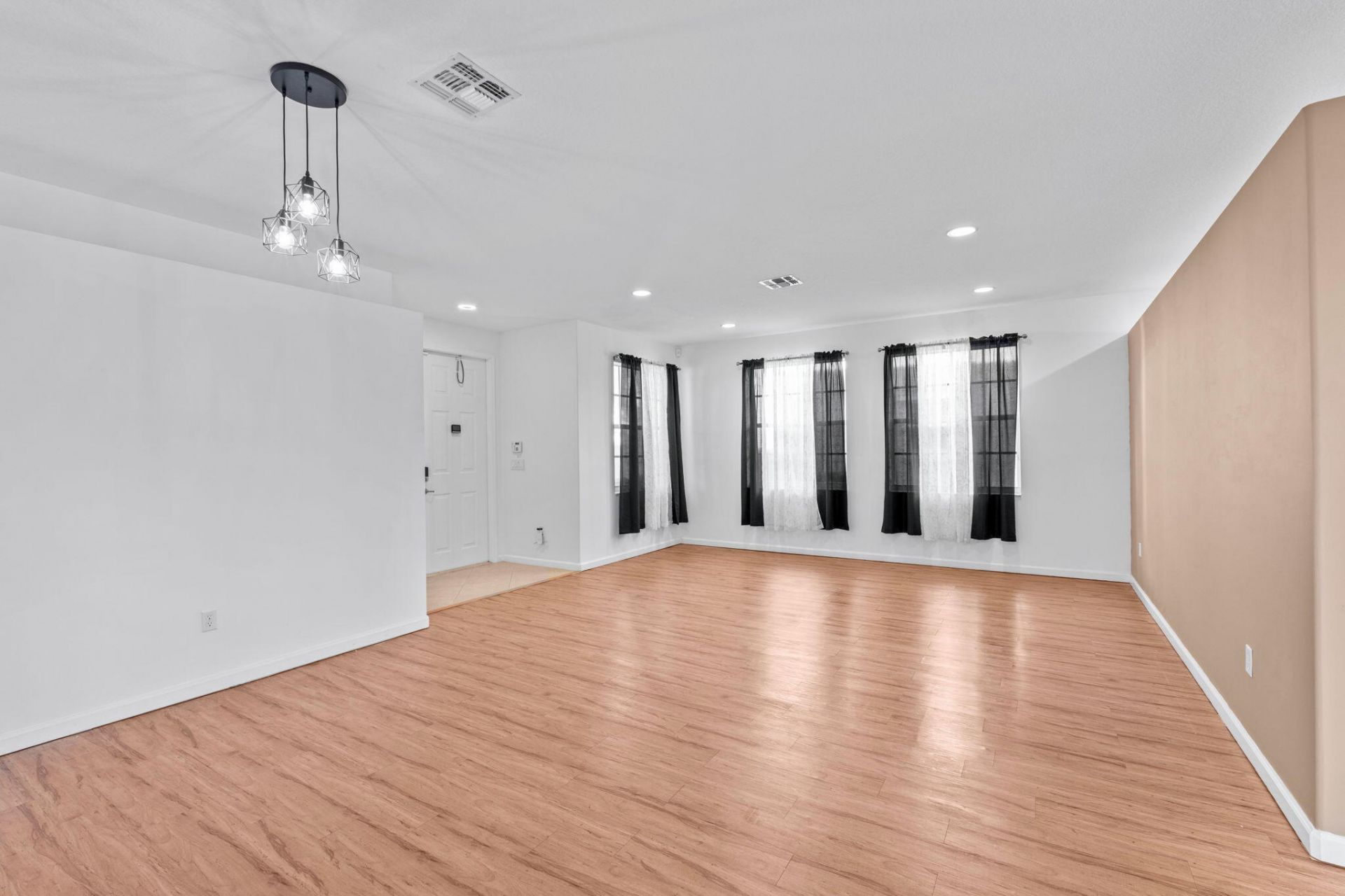 11704 SW Bennington Circle, Port Saint Lucie, FL 34987 Photo