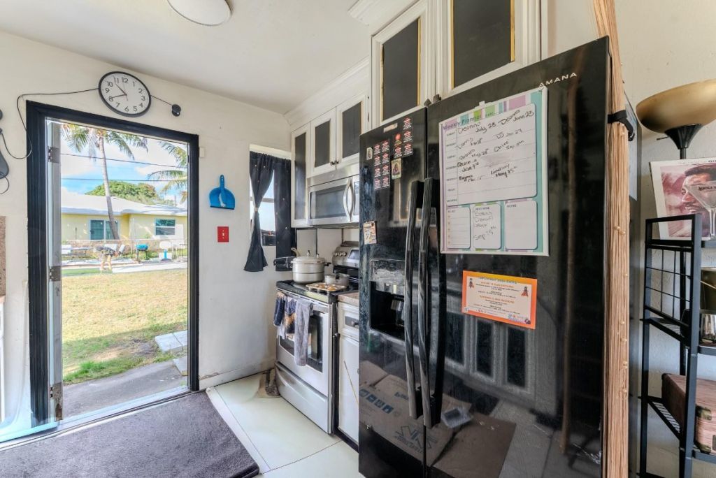 1409 NW 24th Avenue, Fort Lauderdale, FL 33311 Photo