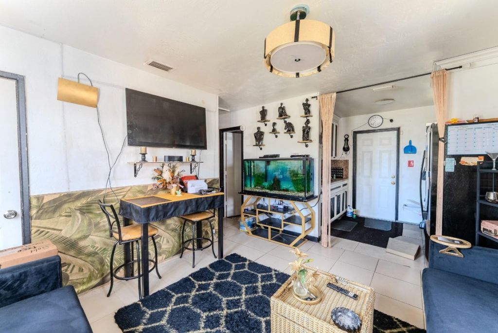 1409 NW 24th Avenue, Fort Lauderdale, FL 33311 Photo