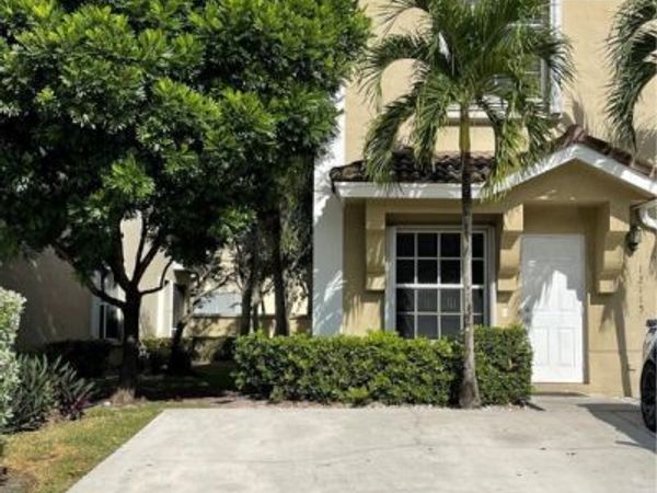 12115 SW 2nd Street, Pembroke Pines, FL 33025