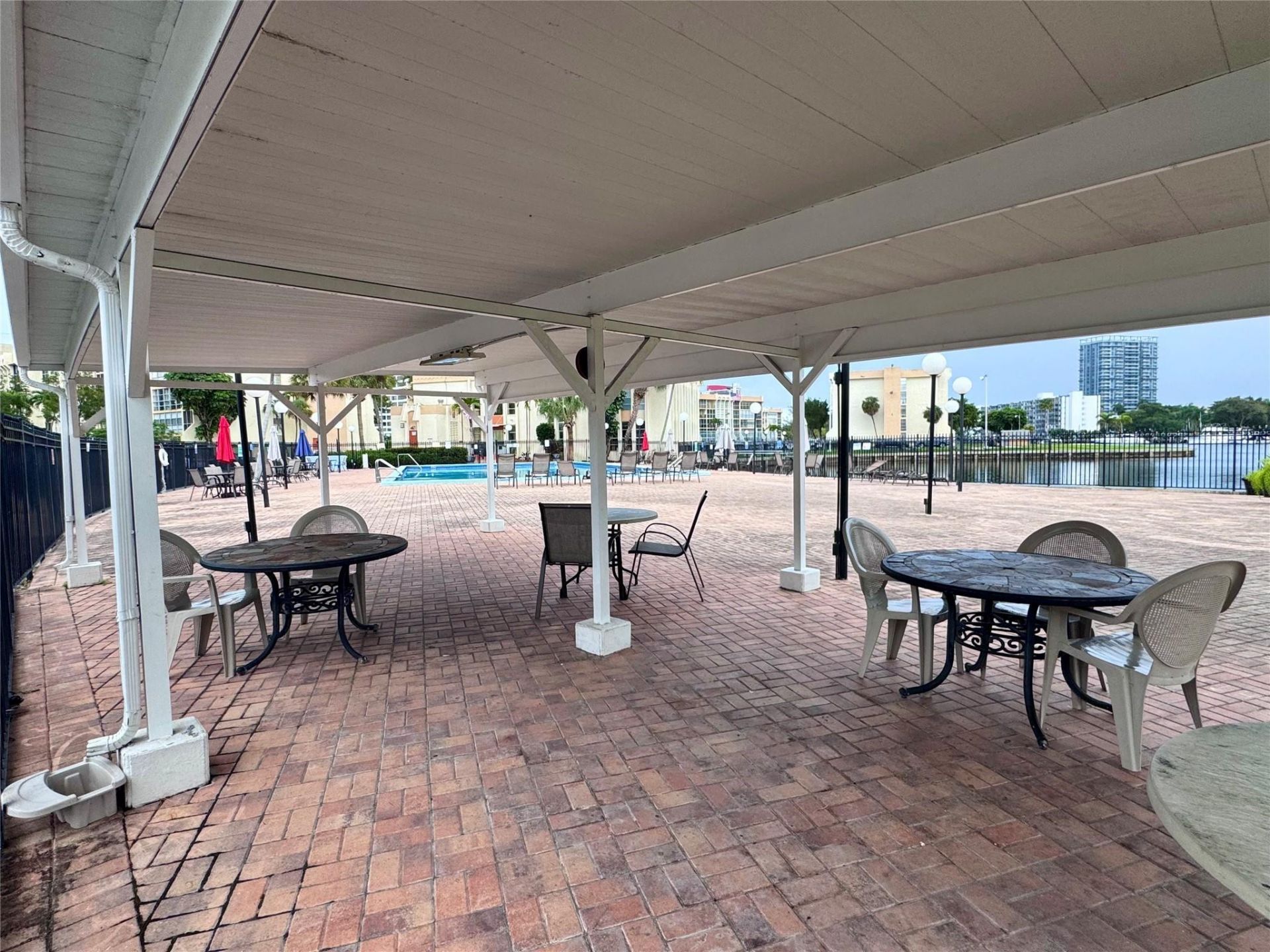 701 Three Islands Boulevard, Unit 215, Hallandale Beach, FL 33009 Photo