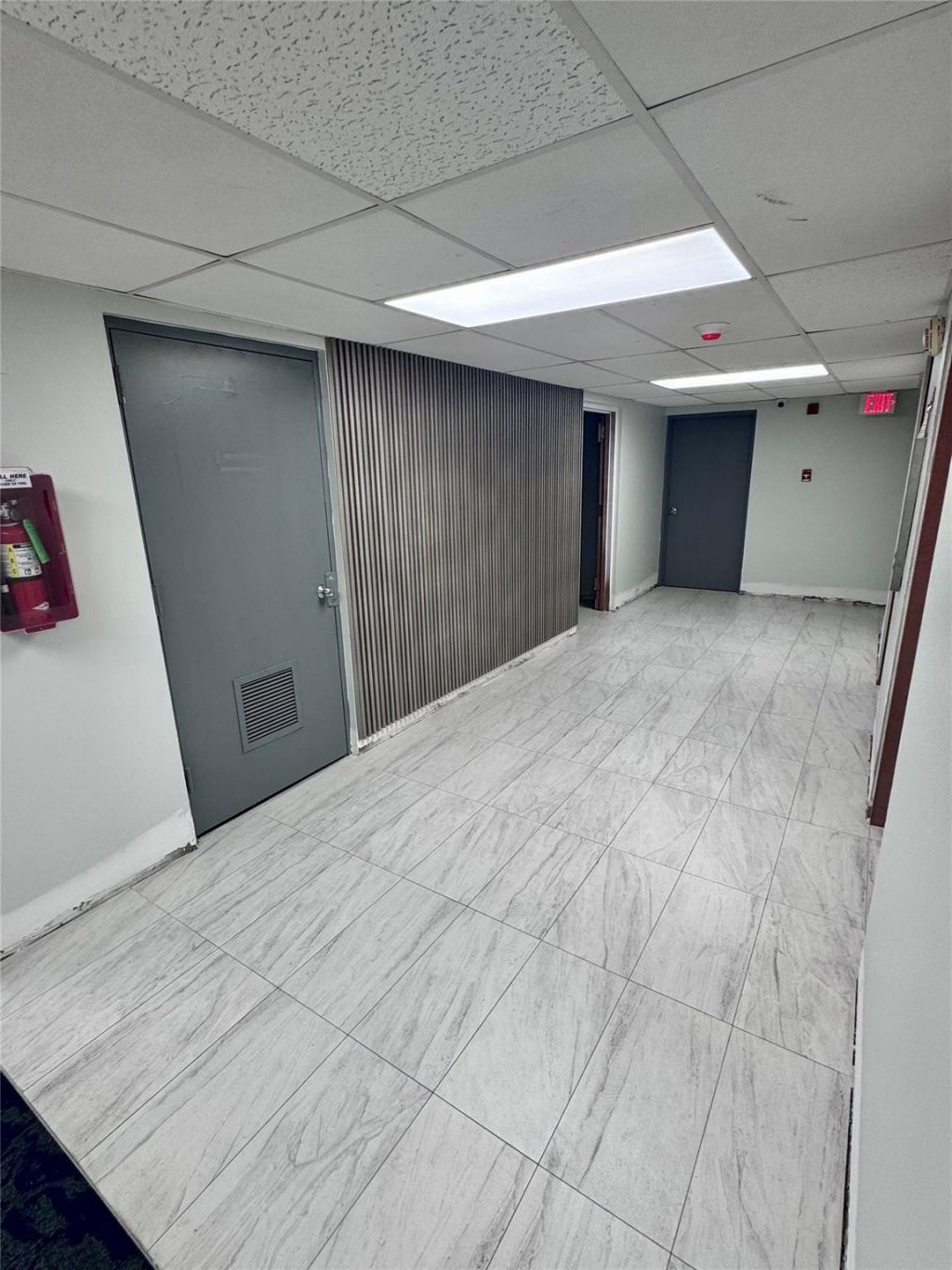 701 Three Islands Boulevard, Unit 215, Hallandale Beach, FL 33009 Photo