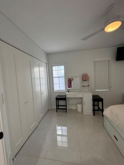 8455 NW 190th Terrace, Hialeah, FL 33015 Photo