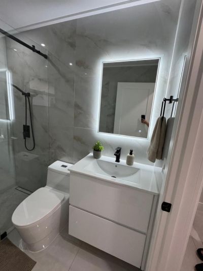 8455 NW 190th Terrace, Hialeah, FL 33015 Photo