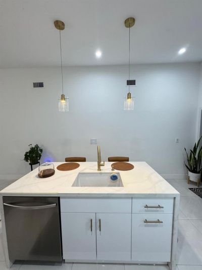 8455 NW 190th Terrace, Hialeah, FL 33015 Photo