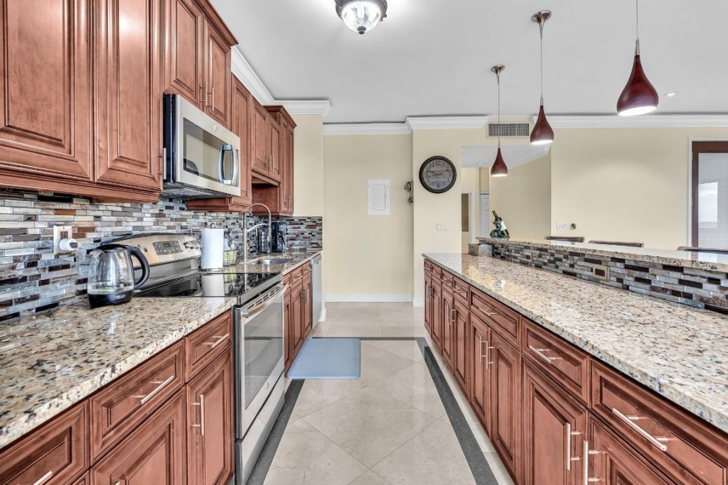 4020 Galt Ocean Dr, Unit 111, Fort Lauderdale, FL 33308 Photo