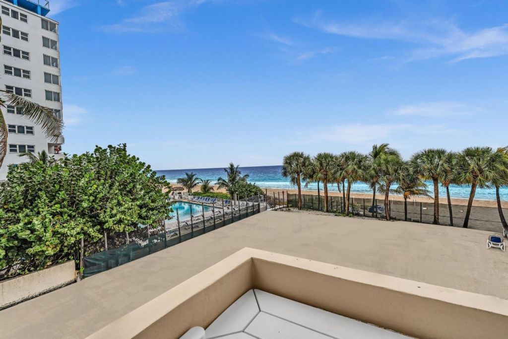 4020 Galt Ocean Dr, Unit 111, Fort Lauderdale, FL 33308 Photo