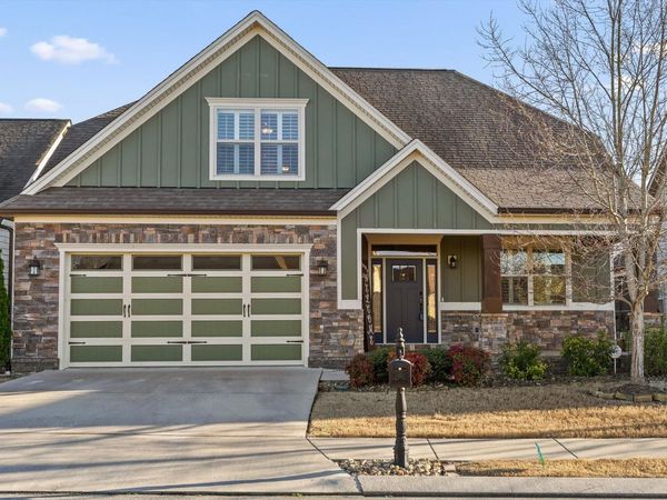 7992 Frostwood Lane, Ooltewah, TN 37363