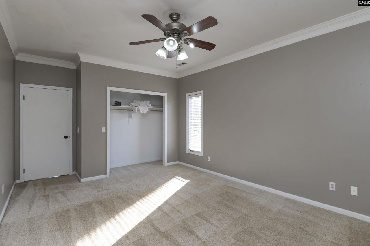 611 Clearview Court Photo 28