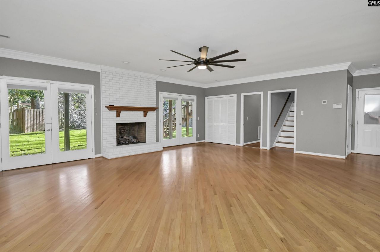 611 Clearview Court Photo 32