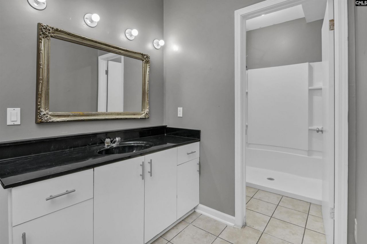 611 Clearview Court Photo 42