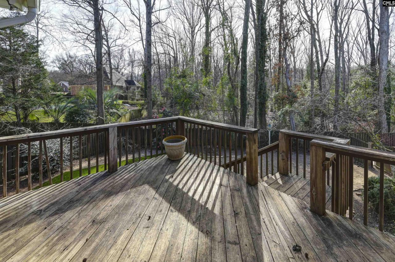 611 Clearview Court Photo 49