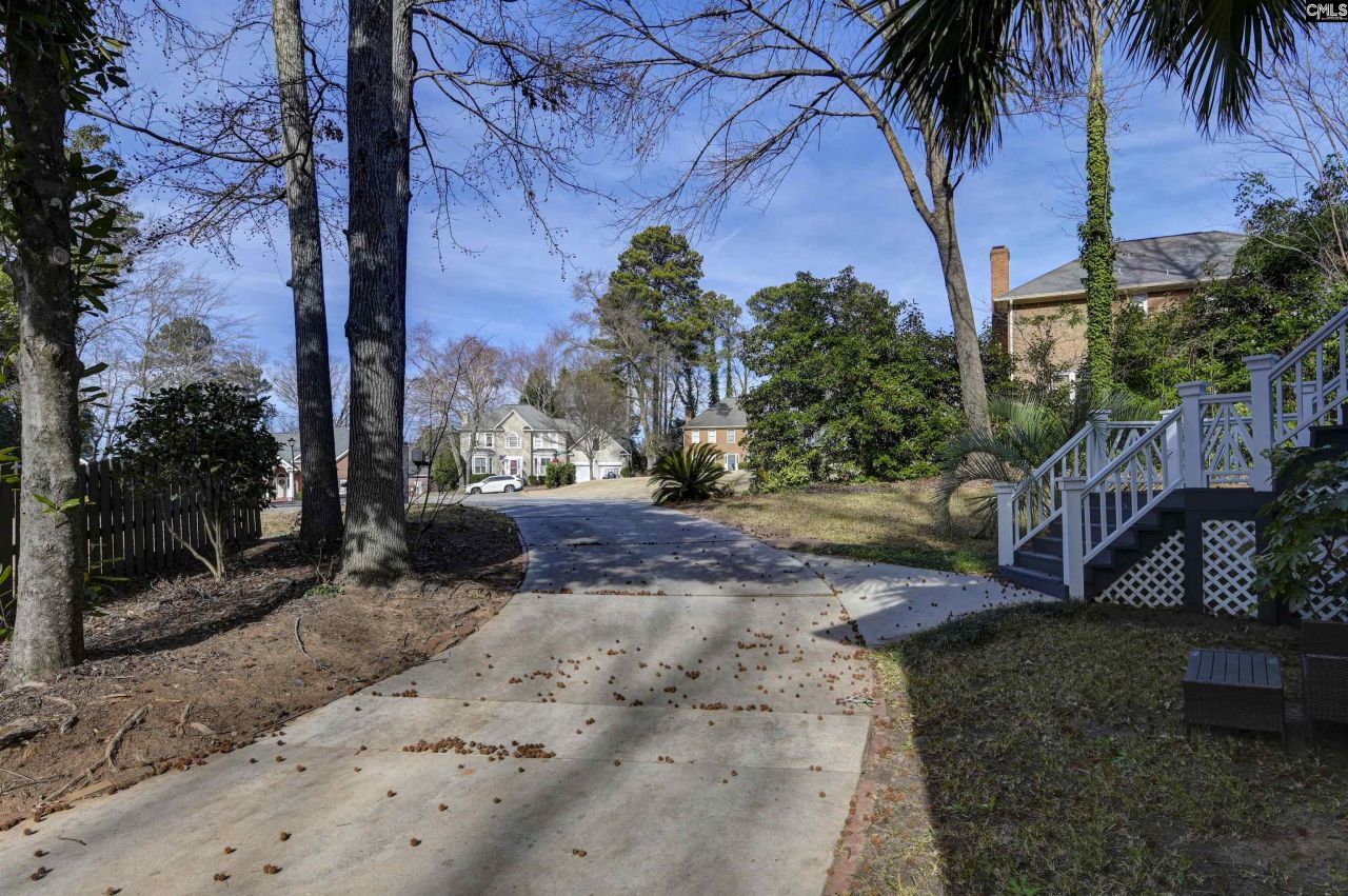 611 Clearview Court Photo 63