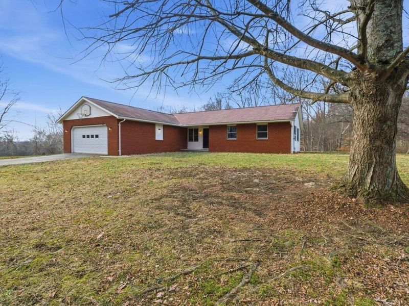 10565 Monroe Mills Road, Gambier, OH 43022 Photo 3