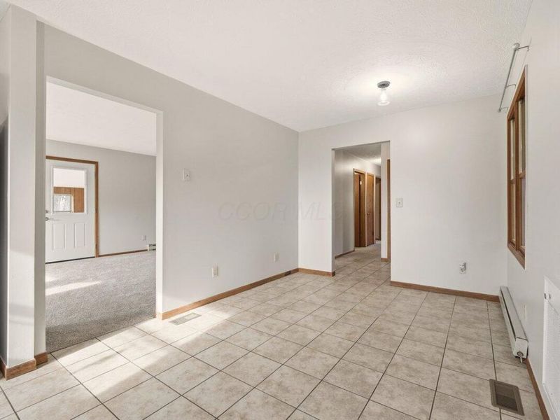 10565 Monroe Mills Road, Gambier, OH 43022 Photo 9