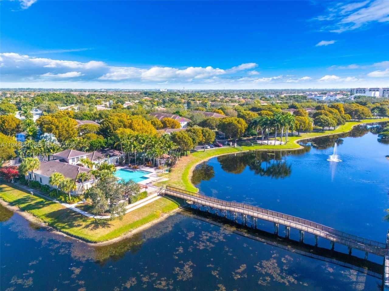 2457 Centergate Dr, Unit 306, Miramar, FL 33025 Photo