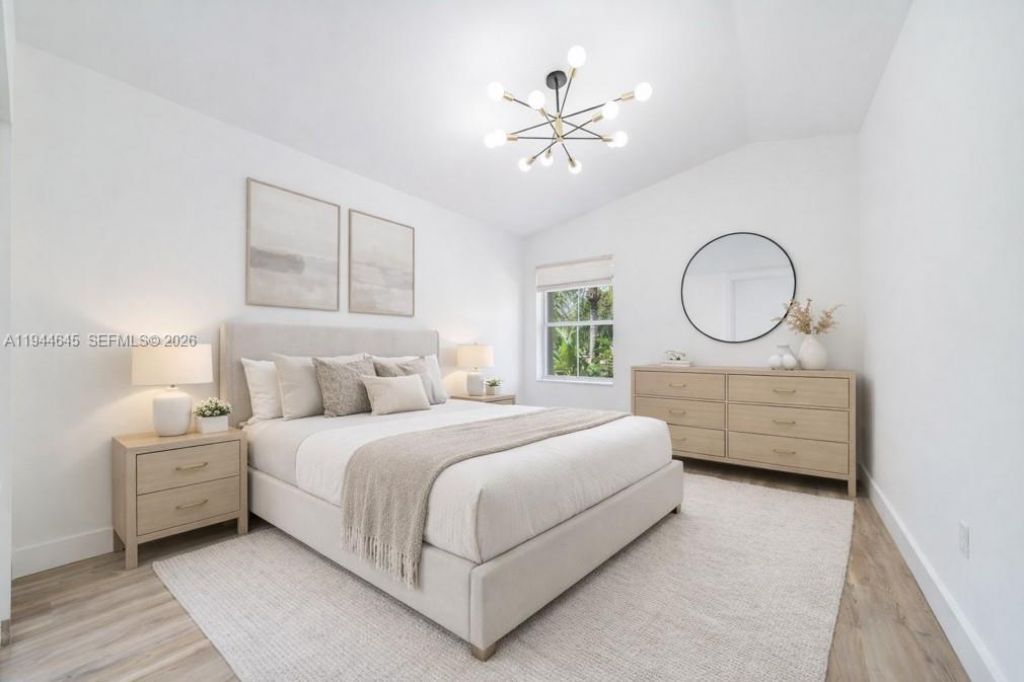 1551 Seagrape Way, Hollywood, FL 33019 Photo