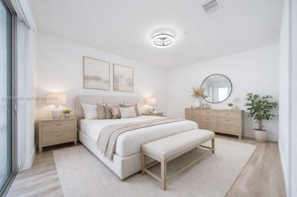 1551 Seagrape Way, Hollywood, FL 33019 Photo