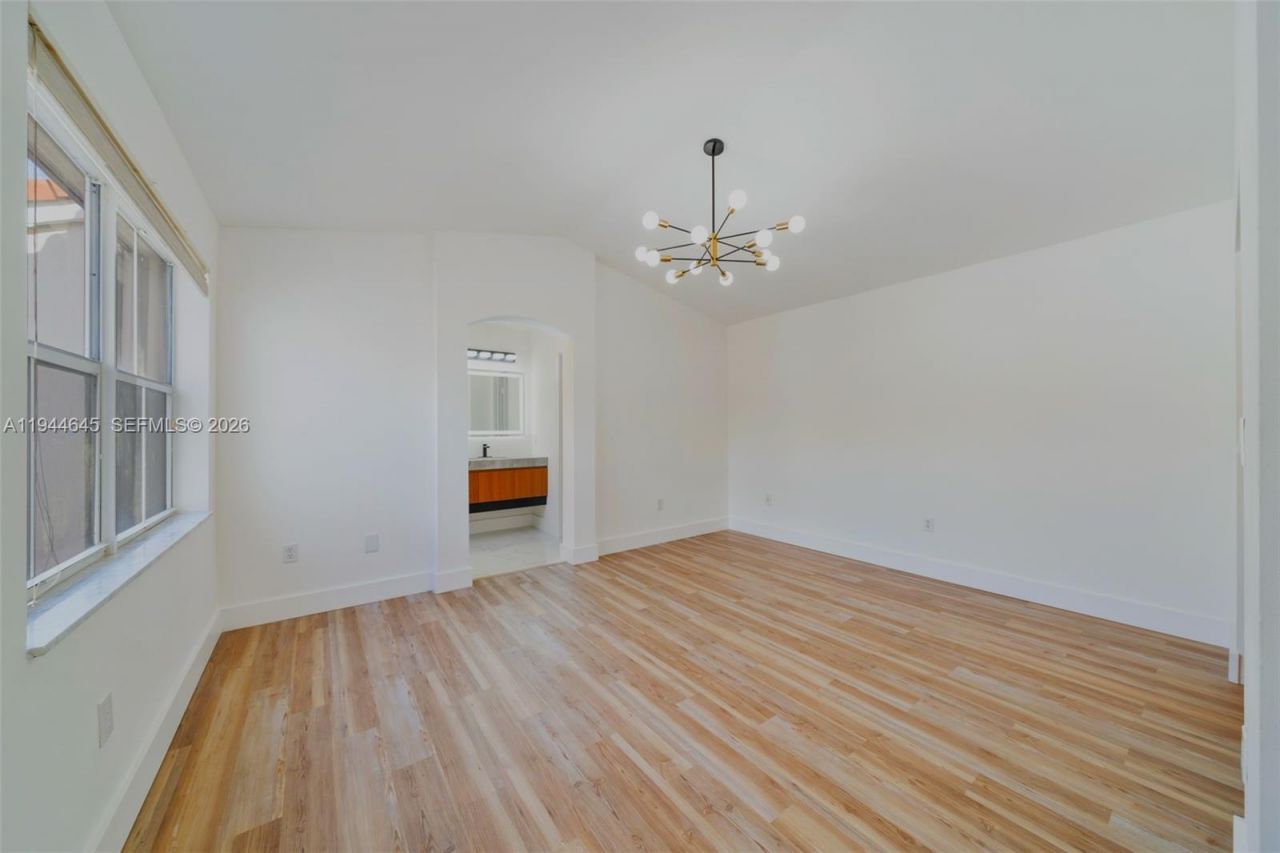 1551 Seagrape Way, Hollywood, FL 33019 Photo