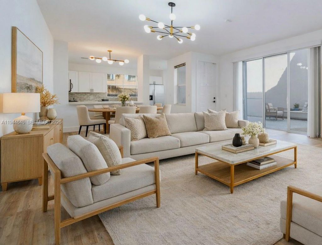 1551 Seagrape Way, Hollywood, FL 33019 Photo