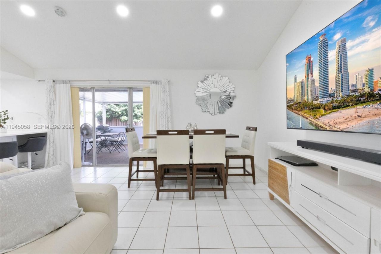 11145 NW 27th St , Unit NA, Sunrise, FL 33322 Photo