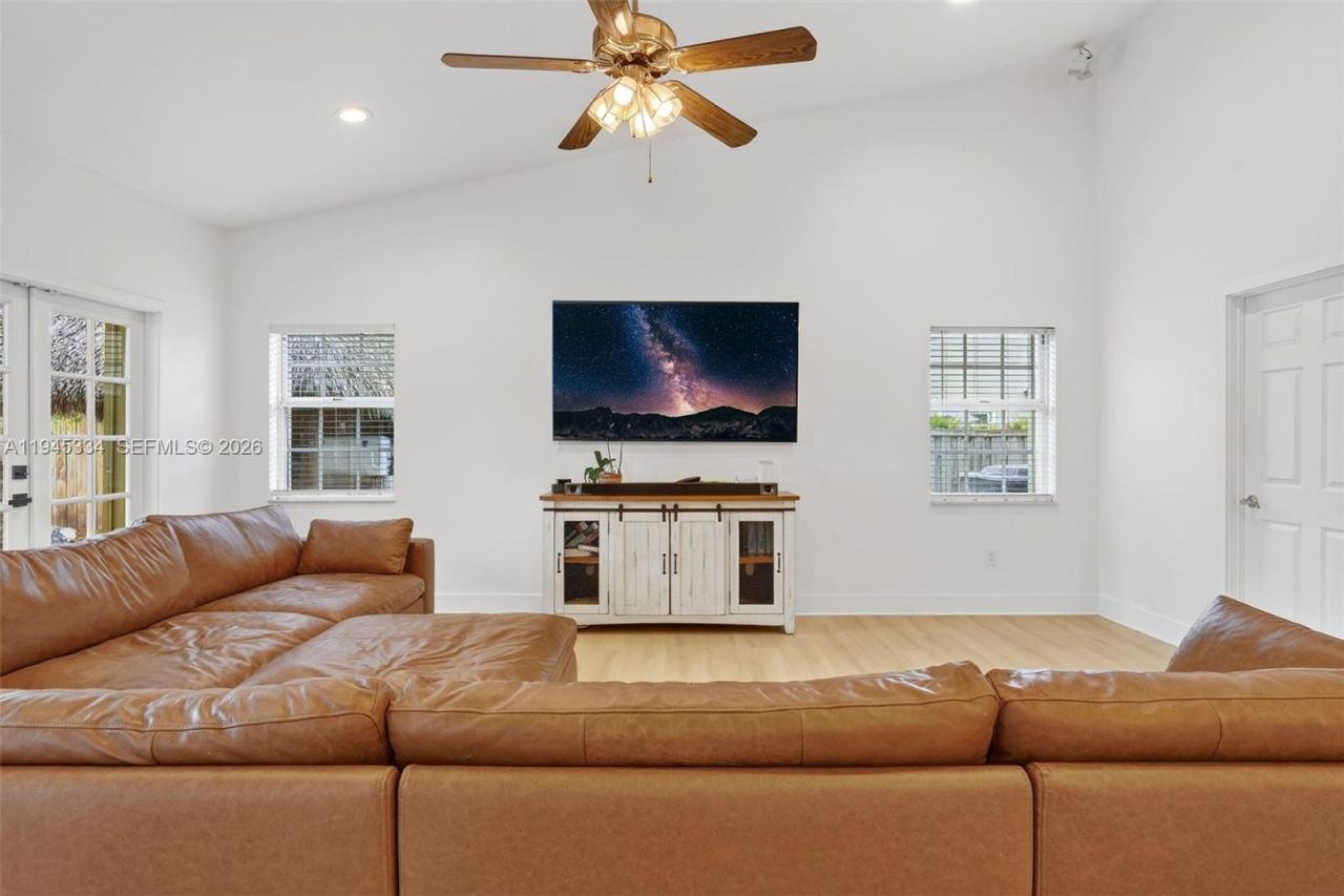 12200 SW 100th St, Miami, FL 33186 Photo