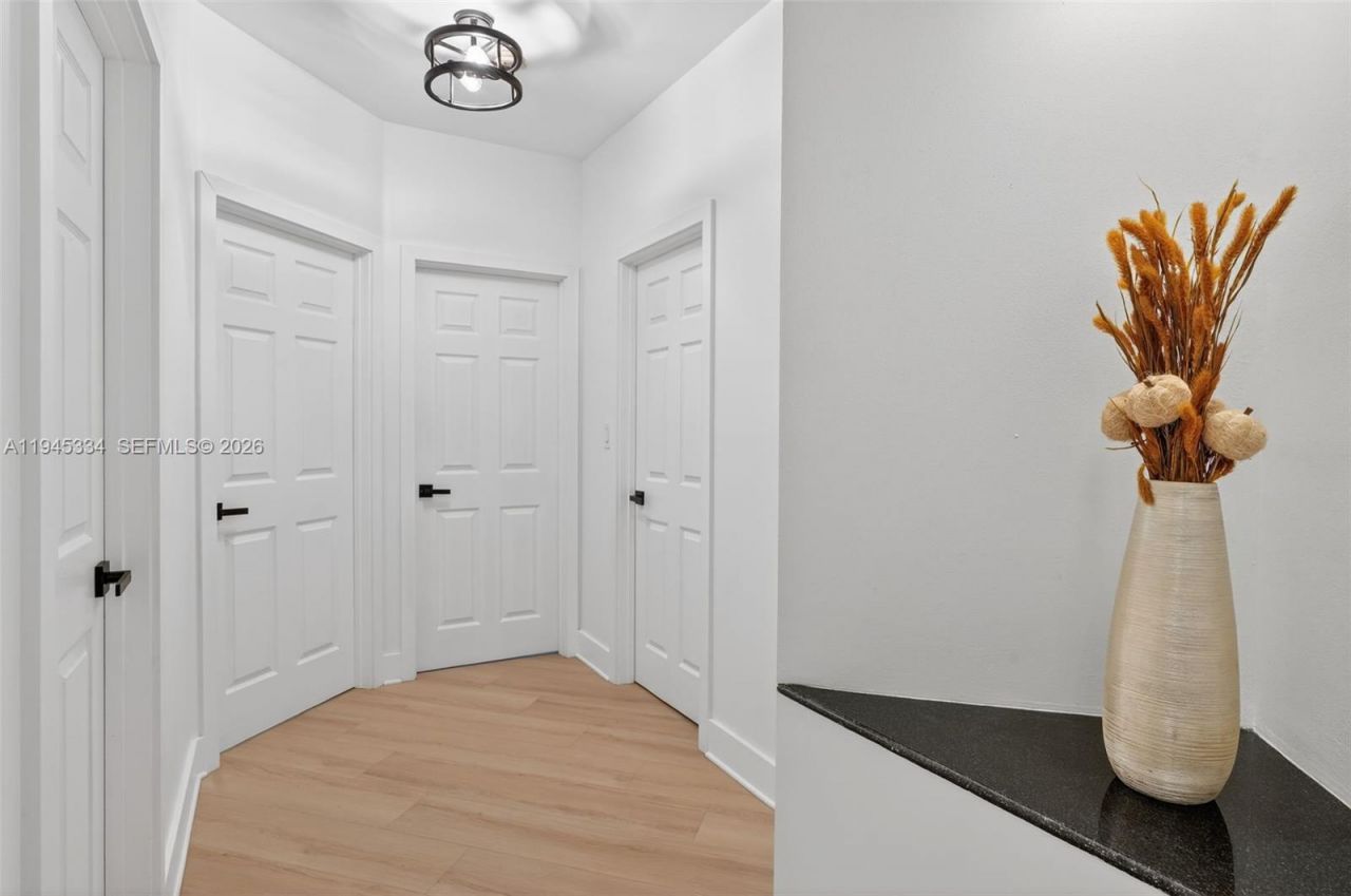 12200 SW 100th St, Miami, FL 33186 Photo