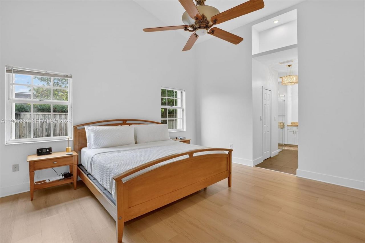 12200 SW 100th St, Miami, FL 33186 Photo