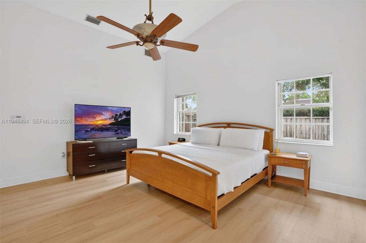 12200 SW 100th St, Miami, FL 33186 Photo