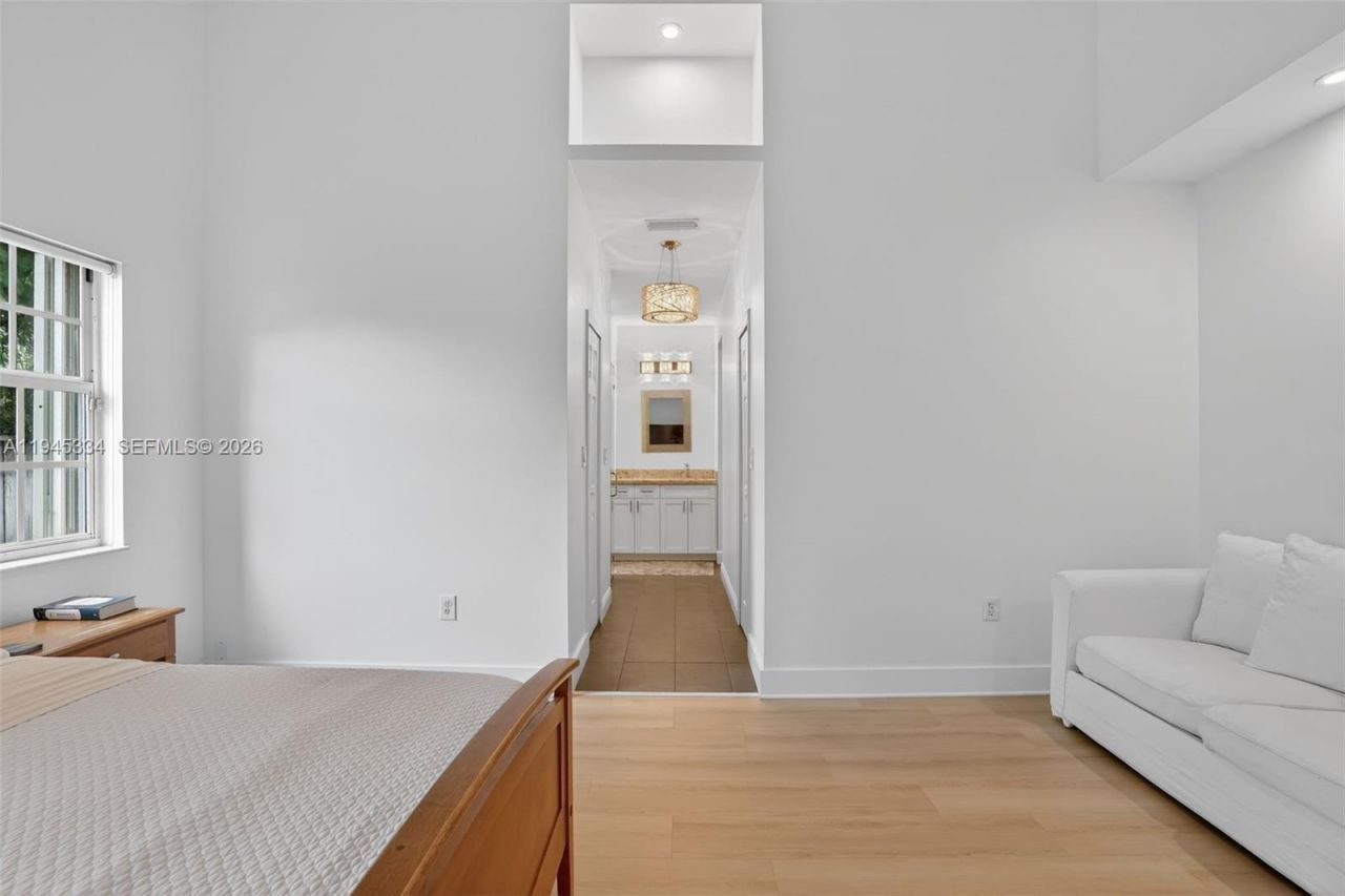 12200 SW 100th St, Miami, FL 33186 Photo