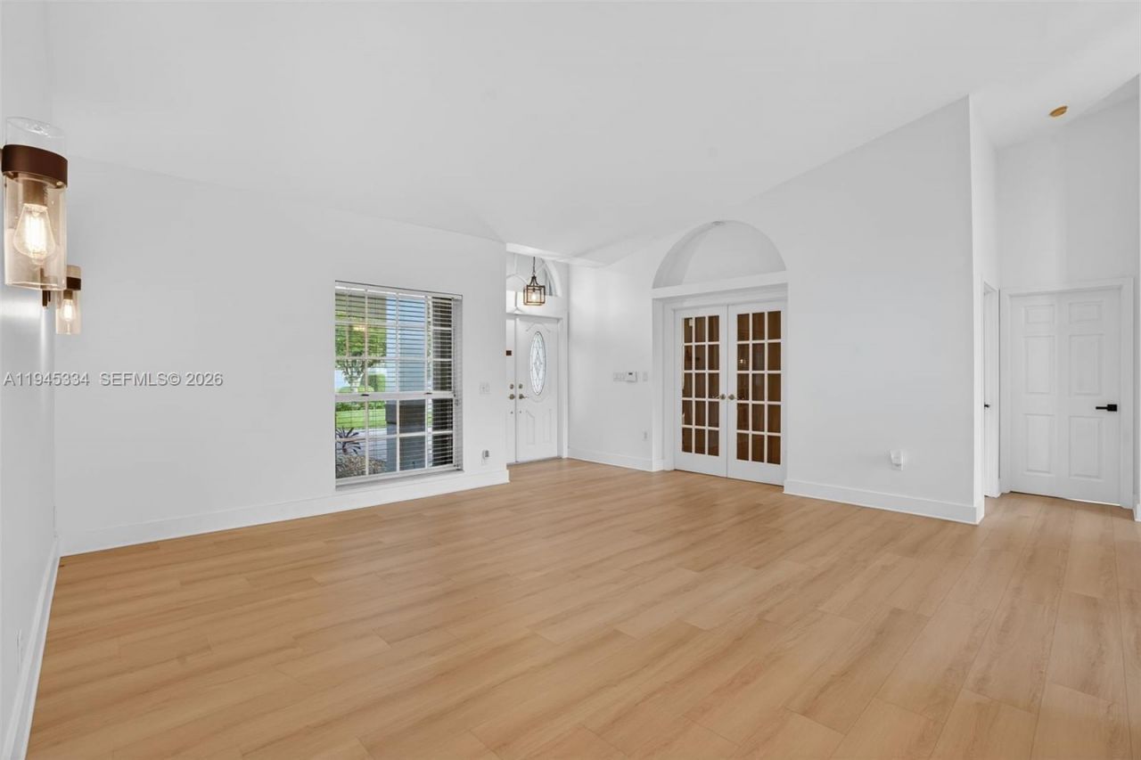 12200 SW 100th St, Miami, FL 33186 Photo