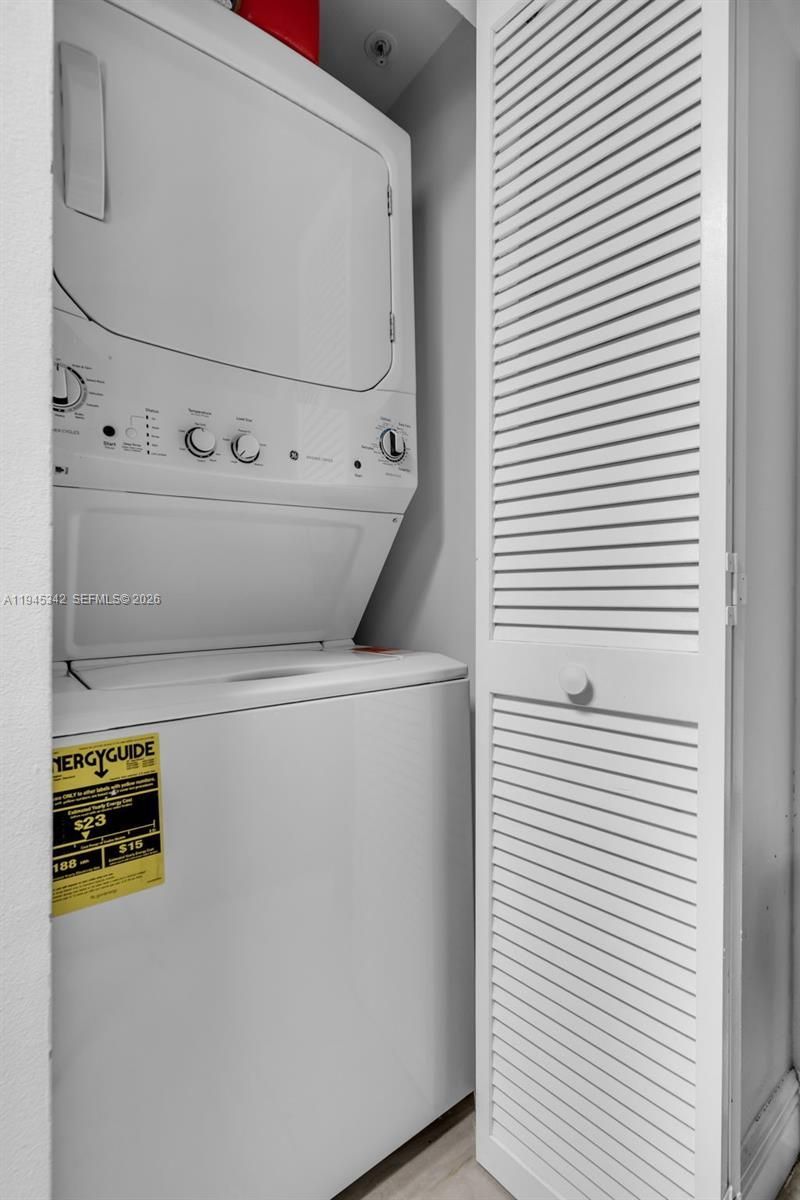 701 Brickell Key Blvd, Unit 1606, Miami, FL 33131 Photo