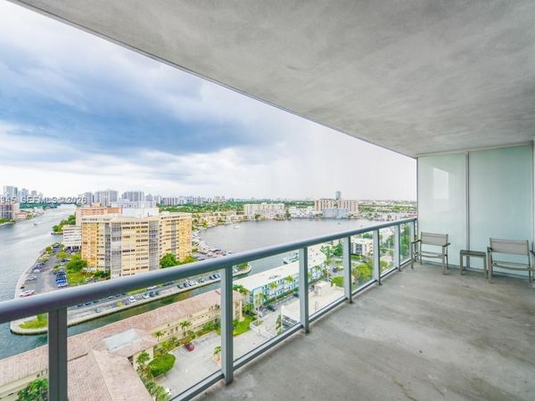 2602 E Hallandale Beach Blvd, Unit R1907, Hallandale Beach, FL 33009