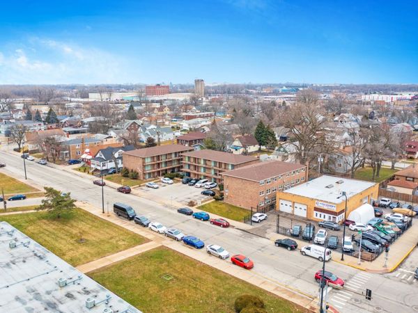 559 Wentworth Avenue, Calumet City, IL 60409