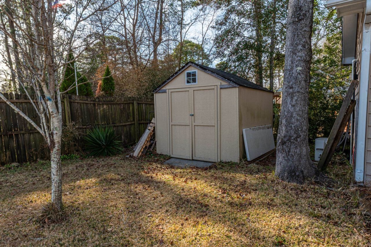 124 Manor Circle Photo 31