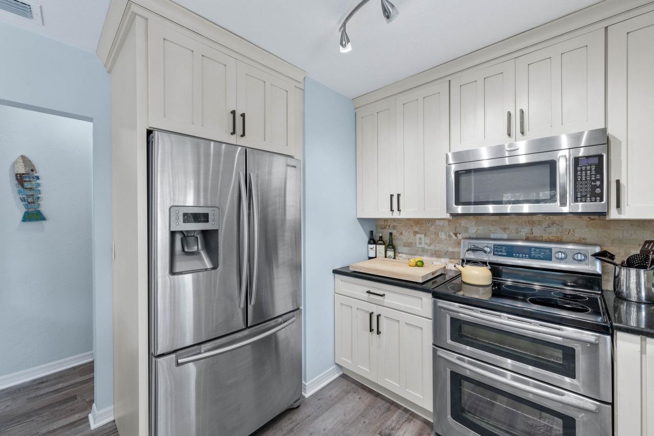 6092 Sanibel Captiva Rd, Sanibel, FL 33957 Photo