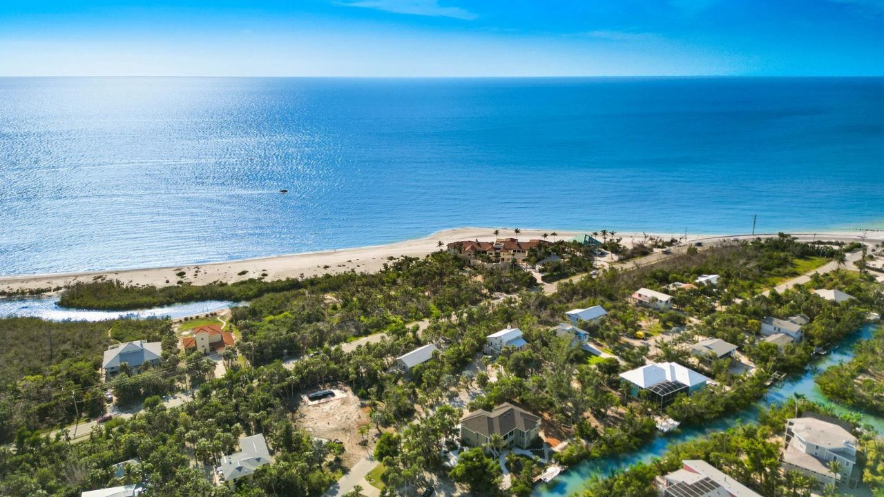 6092 Sanibel Captiva Rd, Sanibel, FL 33957 Photo