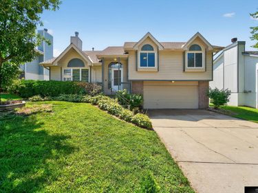 8311 Read Street, Omaha, NE 68122