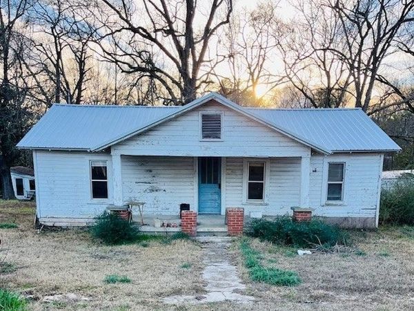 669 4th Ave NW, Gordo, AL 35466